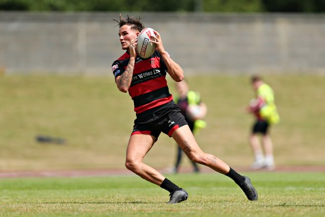 Luke Broadbent of Barrow Raiders during the Betfred Championship match Hunslet RLFC vs Barrow Raiders at South Leeds Stadium, Leeds, United Kingdom, 22nd June 2025

(Photo by Sam Eaden/News Images)