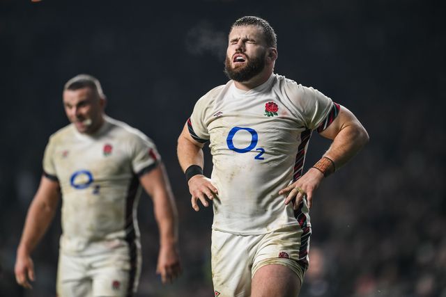 Luke Cowan-Dickie of England is dejected at the final whistle during the Autumn Nations Series match England vs Australia at Allianz Stadium, Twickenham, United Kingdom, 8th November 2024

(Photo by Craig Thomas/News Images)
