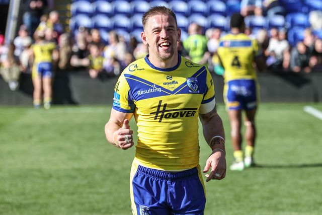 Matt Dufty of Warrington Wolves celebrates the win during the Betfred Challenge Cup Quarter Final match Warrington Wolves vs St Helens at Halliwell Jones Stadium, Warrington, United Kingdom, 6th April 2025

(Photo by Alfie Cosgrove/News Images)