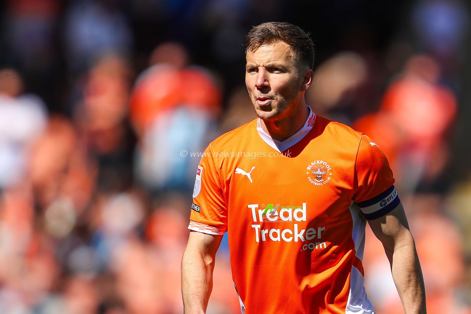 Lee Evans of Blackpool during the Sky Bet League 1 match Blackpool vs Bristol Rovers at Bloomfield Road, Blackpool, United Kingdom, 3rd May 2025

(Photo by Gareth Evans/News Images)