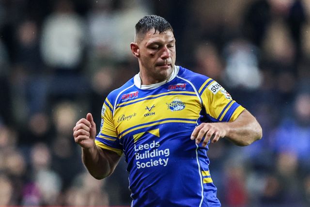 Ryan Hall of Leeds Rhinos during the Betfred Super League play-off Eliminator 1 match Leeds Rhinos vs St Helens at Headingley Stadium, Leeds, United Kingdom, 27th September 2025

(Photo by Alfie Cosgrove/News Images)