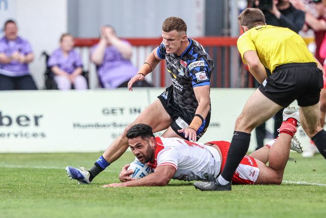 Betfred Super League Round 17 Hull KR v Leeds Rhinos