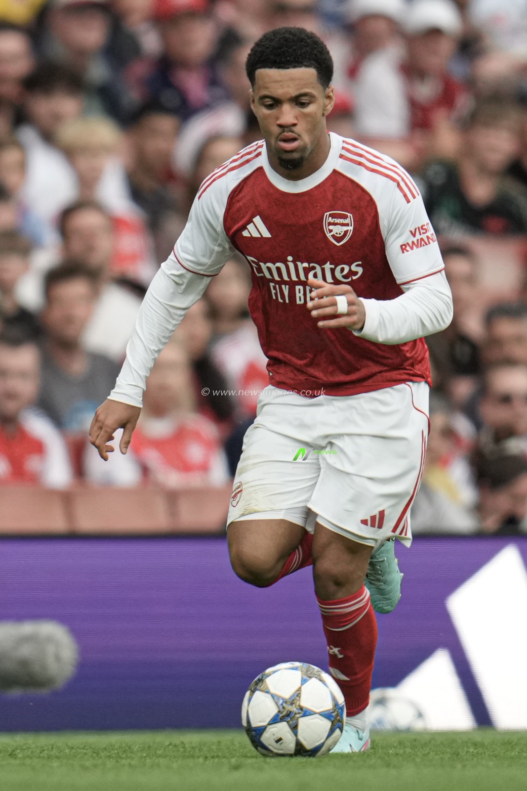 Ethan Nwaneri of Arsenal during the Pre-season friendly match Arsenal vs Villarreal at Emirates Stadium, London, United Kingdom, 6th August 2025

(Photo by Harvey Murphy/News Images)
