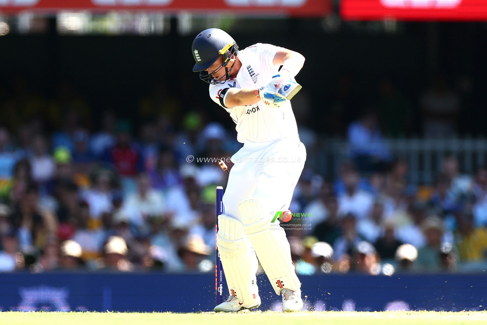 Ollie Pope of England gets bowled by Mitchell Starc of Australia during the NRMA Insurance Ashes Second Test Day 1 Series match Australia vs England at The Gabba, Brisbane Cricket Ground, Brisbane, United Kingdom, 4th December 2025

(Photo by Patrick Hoelscher/News Images)

*** GER AUT SUI OUT ***