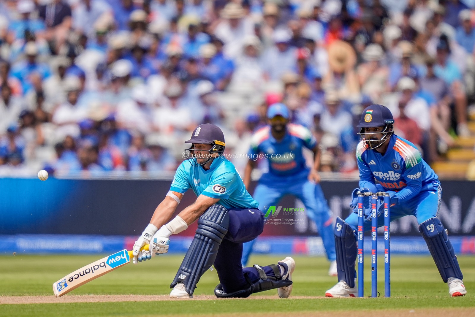 Joe Root of England reverse sweeps during the 1st Metro Bank ODI match England vs India at Edgbaston, Birmingham, United Kingdom on 14 July 2026

(Photo by Maynard Manyowa/News Images)