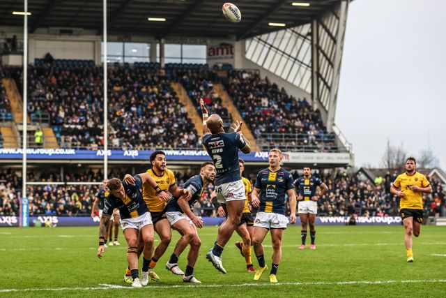 Maika Sivo of Leeds Rhinos jumps up to win the high ball during the Betfred Super League round 4 match Leeds Rhinos vs Castleford Tigers at AMT Headingley Stadium, Leeds, United Kingdom on 08 March 2026

(Photo by Alfie Cosgrove/News Images)