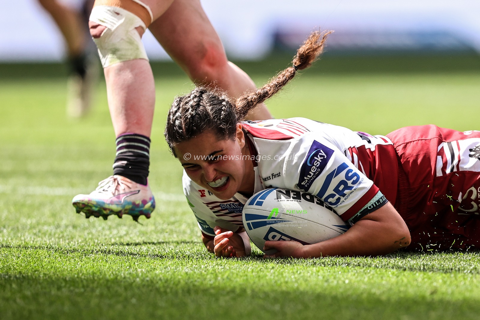 Beri Salihi goes over for a try during the Betfred Women's Challenge Cup Final Wigan Warriors vs St Helens at Wembley Stadium, London, United Kingdom on 30 May 2026

(Photo by Alfie Cosgrove/News Images)
