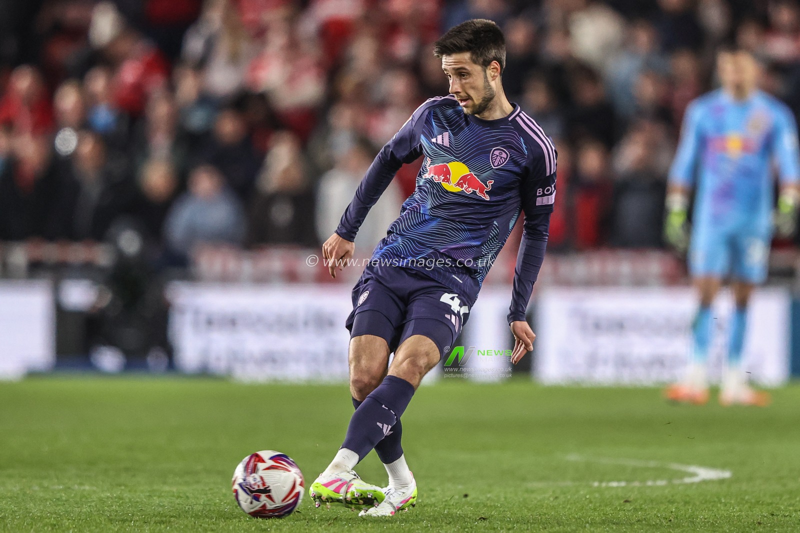 Ilia Gruev of Leeds United during the Sky Bet Championship match Middlesbrough vs Leeds United at Riverside Stadium, Middlesbrough, United Kingdom, 8th April 2025

(Photo by Alfie Cosgrove/News Images)