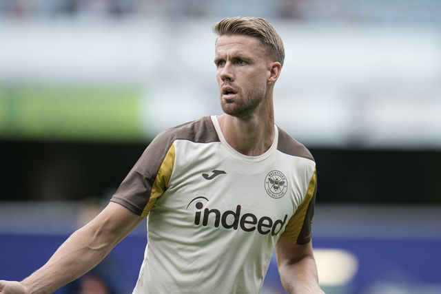 Kristoffer Ajer of Brentford warming up ahead of the Pre-season friendly match Queens Park Rangers vs Brentford at Kiyan Prince Foundation Stadium, London, United Kingdom, 2nd August 2025

(Photo by Harvey Murphy/News Images)