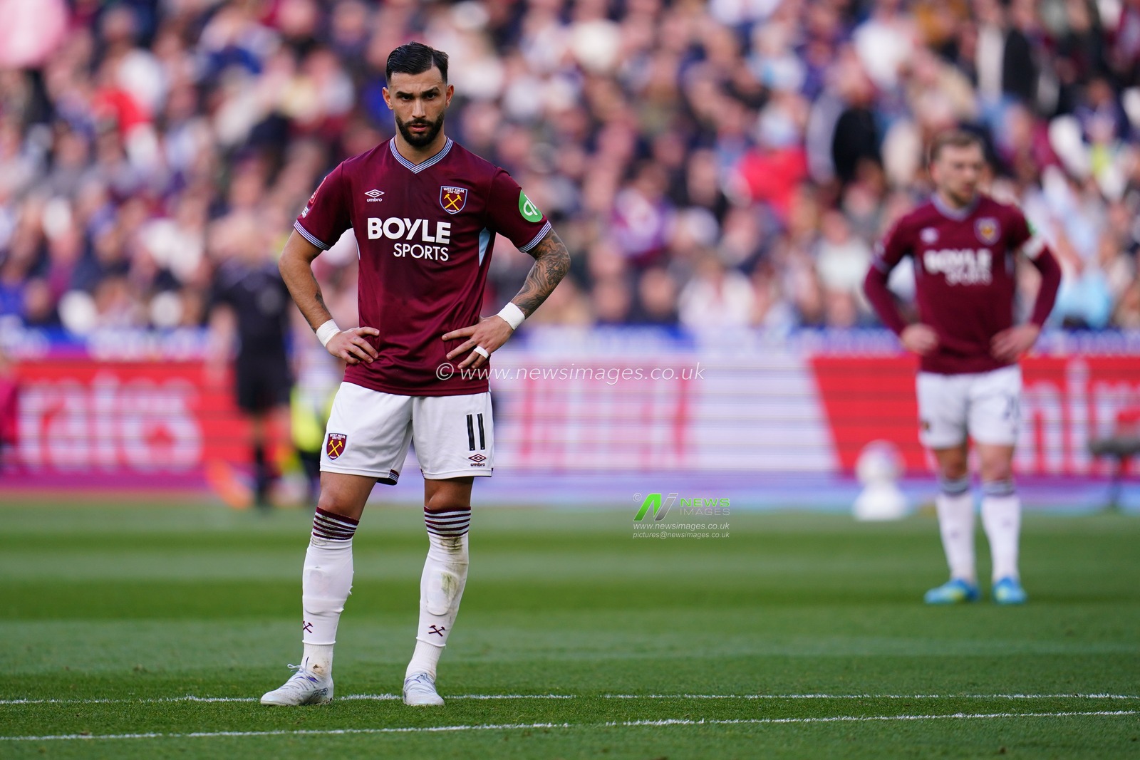 Valentin Castellanos of West Ham United during the Emirates FA Cup Quarter-Final match West Ham United vs Leeds United at London Stadium, London, United Kingdom on 04 April 2026

(Photo by Harvey Murphy/News Images)