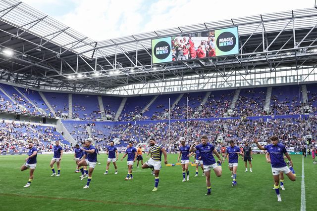 Warrington players in the pre-game warm up during the Betfred Super League Magic Weekend match Leigh Leopards vs Warrington Wolves at Hill Dickinson Stadium, Liverpool, United Kingdom on 04 July 2026

(Photo by Mark Cosgrove/News Images)