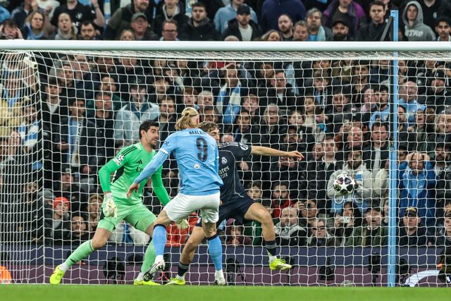 Erling Haaland of Manchester City scores to make it 1-1 during the UEFA Champions League last 16 second leg match Manchester City vs Real Madrid at The City of Manchester Stadium, Manchester, United Kingdom on 17 March 2026

(Photo by Mark Cosgrove/News Images)