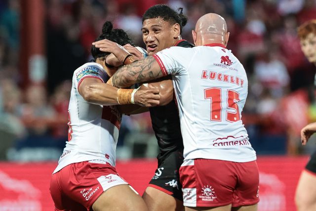Patrick Mago of Wigan Warriors is tackled by Sam Luckley of Hull KR during the Betfred Super League round 12 match Hull KR vs Wigan Warriors at Sewell Group Craven Park, Hull, United Kingdom on 21 May 2026

(Photo by Mark Cosgrove/News Images)