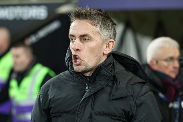 Kieran McKenna manager of Ipswich Town during the Sky Bet Championship match Coventry City vs Ipswich Town at Coventry Building Society Arena, Coventry, United Kingdom, 29th December 2025

(Photo by Euan Manning/News Images)

*** GER AUT SUI OUT ***