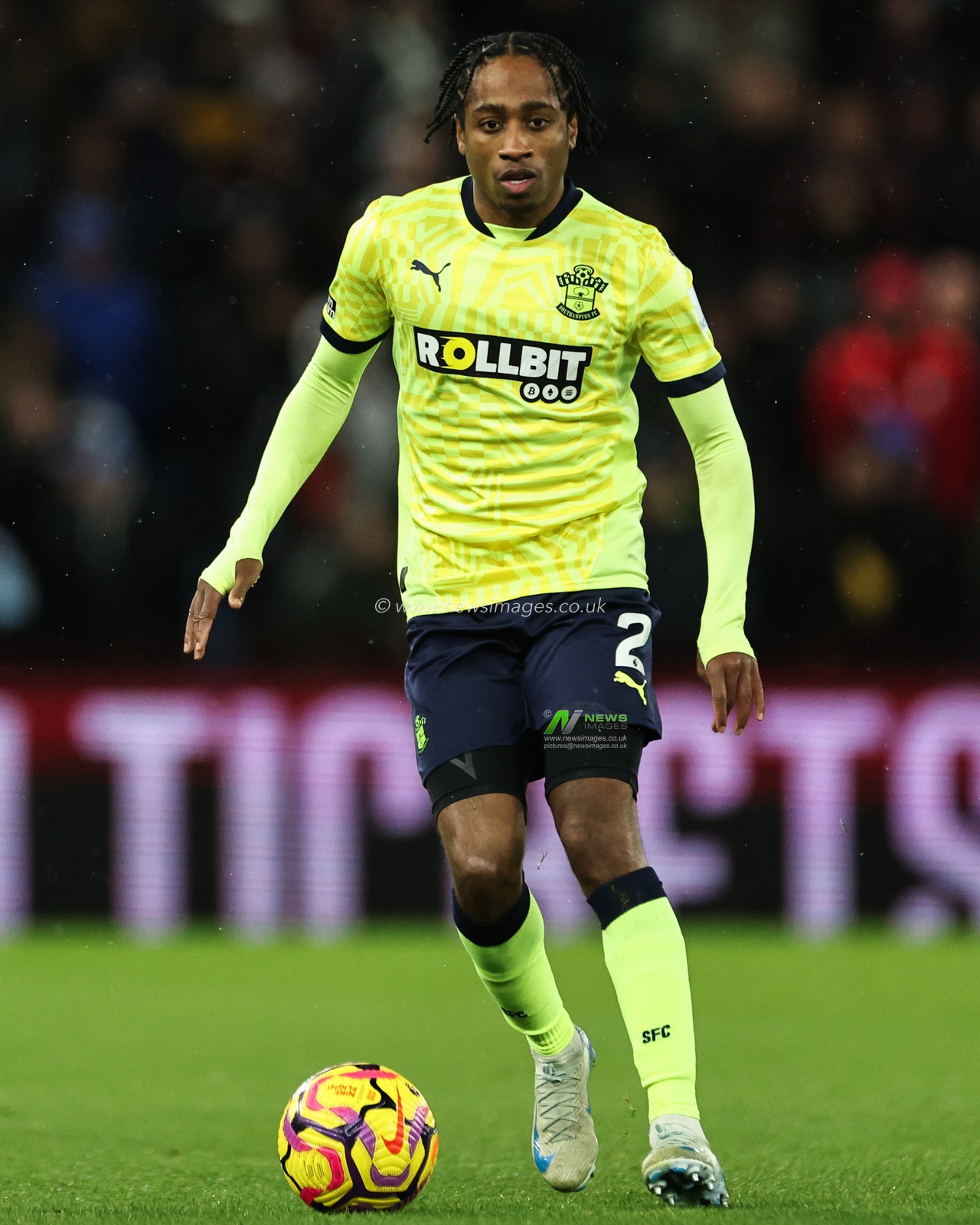 Kyle Walker-Peters of Southampton in action during the Premier League match Aston Villa vs Southampton at Villa Park, Birmingham, United Kingdom, 7th December 2024

(Photo by Mark Cosgrove/News Images)