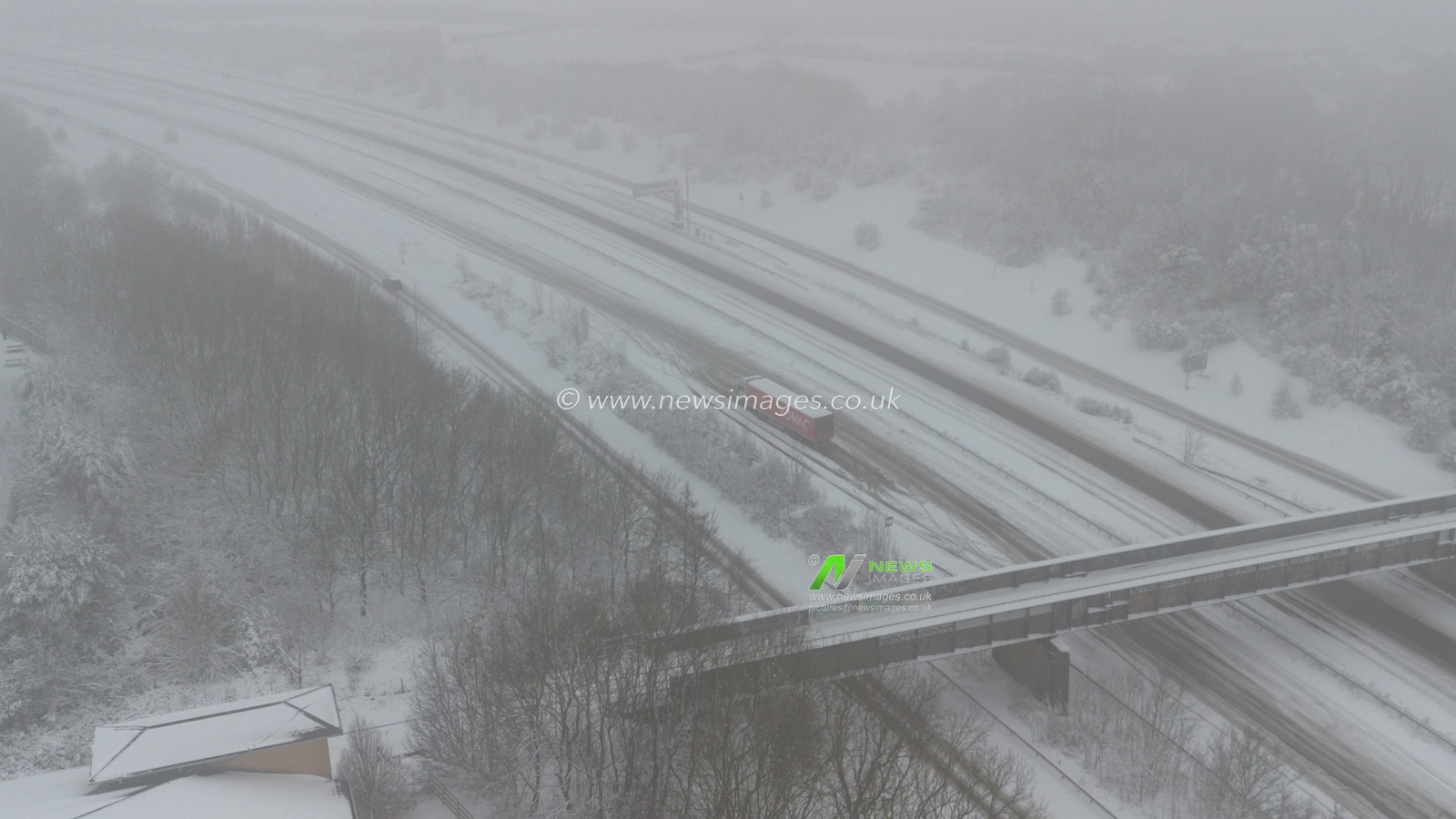 An abandoned lorry on the M1 at junction 37 near Barnsley after an amber weather warning was issued overnight, Barnsley, United Kingdom, 5th January 2025

(Photo by Alfie Cosgrove/News Images)