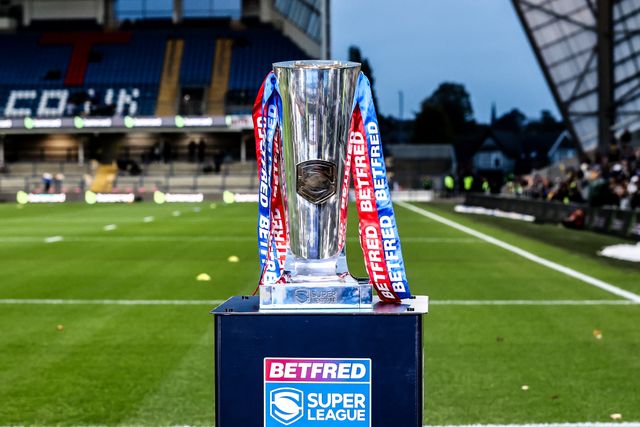 The Betfred Super League Grand Final Trophy during the Betfred Super League play-off Eliminator 1 match Leeds Rhinos vs St Helens at Headingley Stadium, Leeds, United Kingdom, 27th September 2025

(Photo by Alfie Cosgrove/News Images)