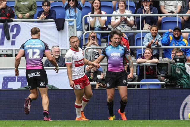 Tom Briscoe of Hull F.C. celebrates his try during the Betfred Super League Magic Weekend match Hull KR vs Hull FC at Hill Dickinson Stadium, Liverpool, United Kingdom on 04 July 2026

(Photo by Mark Cosgrove/News Images)