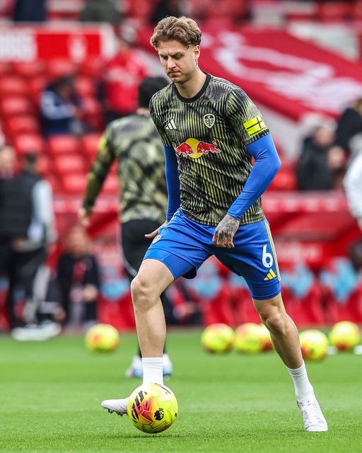 Joe Rodon of Leeds United in the pregame warmup session during the Premier League match Nottingham Forest vs Leeds United at City Ground, Nottingham, United Kingdom, 9th November 2025

(Photo by Alfie Cosgrove/News Images)

*** GER AUT SUI OUT ***