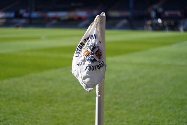View of Luton town corner flag ahead of the Sky Bet Championship match Luton Town vs Leeds United at Kenilworth Road, Luton, United Kingdom, 5th April 2025

(Photo by Harvey Murphy/News Images)