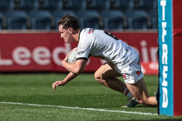 Jenson Windley of Castleford Tigers Reserves runs in a solo try during the Rugby League Reserves match Leeds Rhinos Reserves vs Castleford Tigers Reserves at AMT Headingley Stadium, Leeds, United Kingdom on 22 May 2026

(Photo by Mark Cosgrove/News Images)