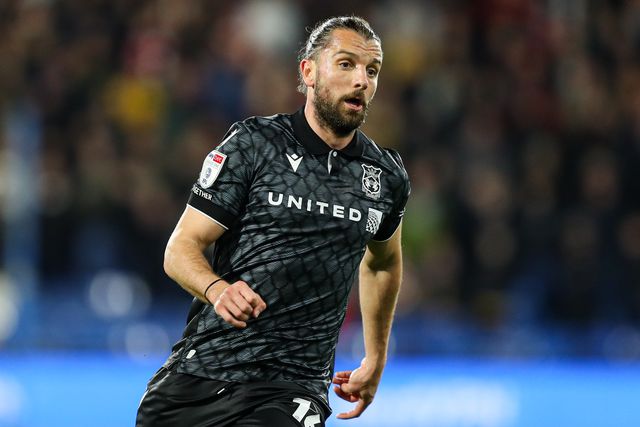 Jay Rodriguez of Wrexham during the Sky Bet League 1 match Huddersfield Town vs Wrexham at John Smith's Stadium, Huddersfield, United Kingdom, 4th March 2025

(Photo by Jorge Horsted/News Images)