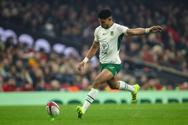 Sacha Feinberg-Mngomezulu of South Africa kicks a conversion during the Quilter Nations Series 2025 match Wales vs South Africa at Principality Stadium, Cardiff, United Kingdom, 29th November 2025

(Photo by Andrew Lewis/News Images)

*** GER AUT SUI OUT ***