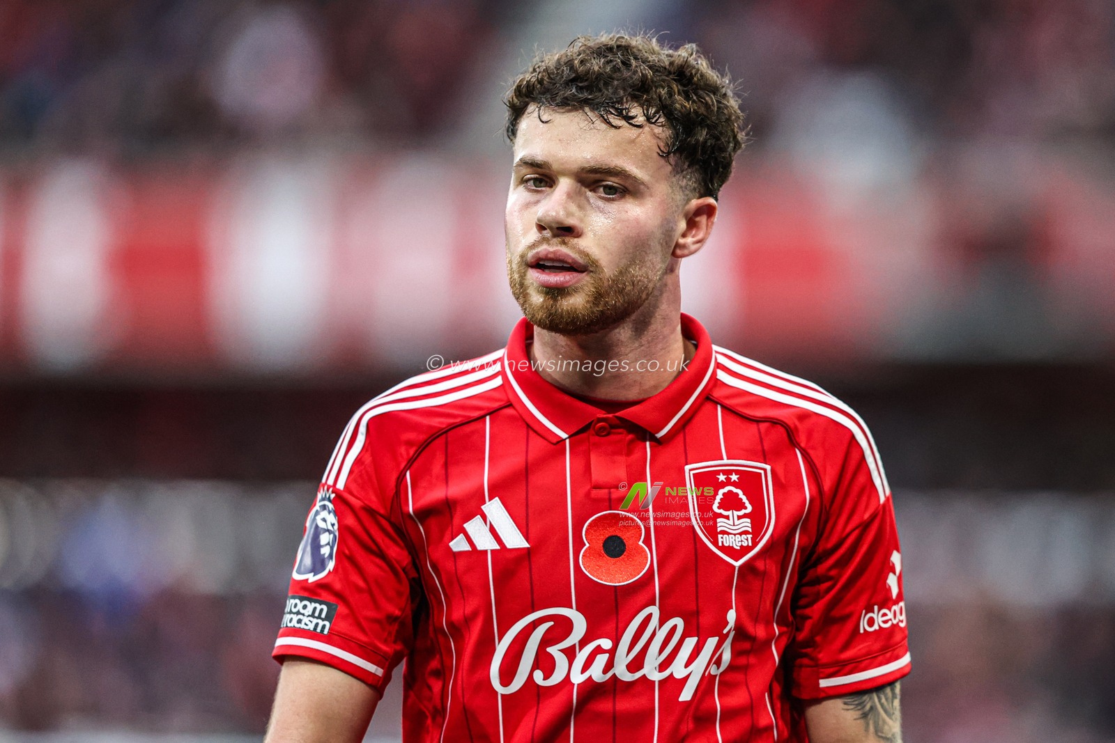 Neco Williams of Nottingham Forest during the Premier League match Nottingham Forest vs Leeds United at City Ground, Nottingham, United Kingdom, 9th November 2025

(Photo by Alfie Cosgrove/News Images)

*** GER AUT SUI OUT ***