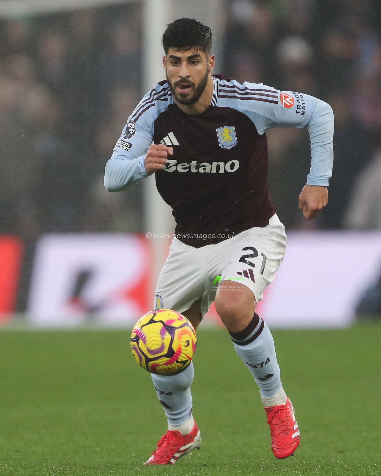 Marco Asensio of Aston Villa goes forward with the ball during the Premier League match Aston Villa vs Ipswich Town at Villa Park, Birmingham, United Kingdom, 15th February 2025

(Photo by Gareth Evans/News Images)