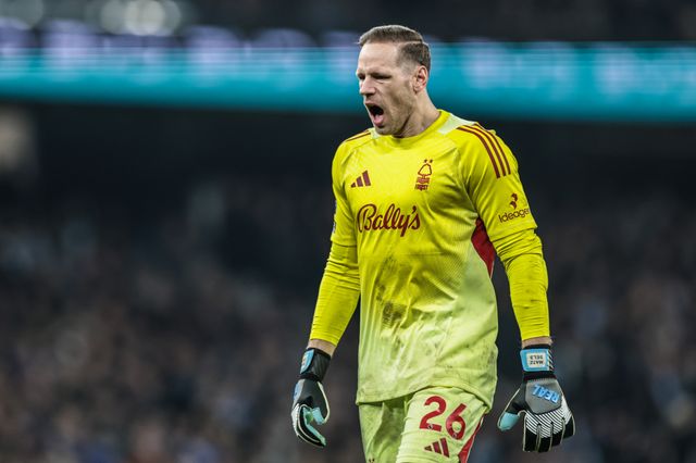 Nottingham Forest goalkeeper Matz Sels celebrates a goal from Morgan Gibbs-White of Nottingham Forest making it 1-1 during the Premier League match Manchester City vs Nottingham Forest at Etihad Stadium, Manchester, United Kingdom on 04 March 2026

(Photo by Mark Cosgrove/News Images)