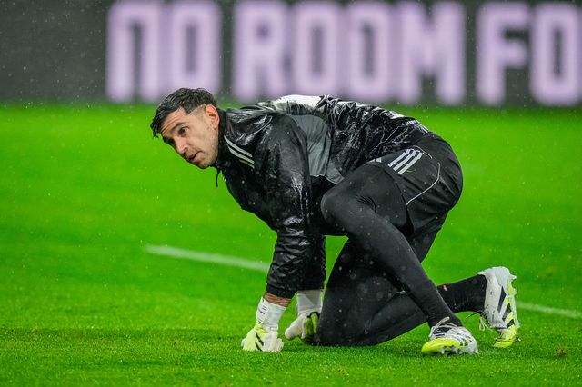 Emiliano Martínez of Aston Villain the pregame warmup session  during the Premier League match Wolverhampton Wanderers vs Aston Villa at Molineux, Wolverhampton, United Kingdom on 27 February 2026

(Photo by Maynard Manyowa/News Images)