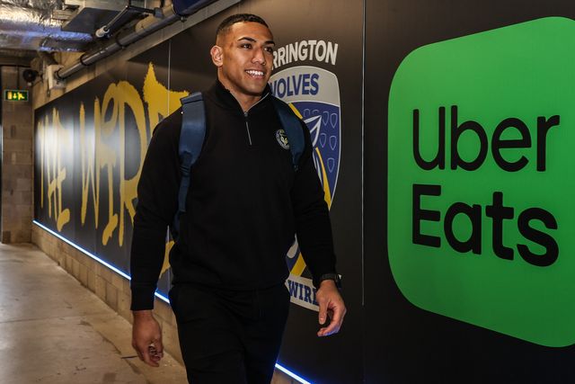 Albert Hopoate of Warrington Wolves arrives during the Betfred Super League round 7 match Warrington Wolves vs Leigh Leopards at The Halliwell Jones Stadium, Warrington, United Kingdom on 04 April 2026

(Photo by Alfie Cosgrove/News Images)