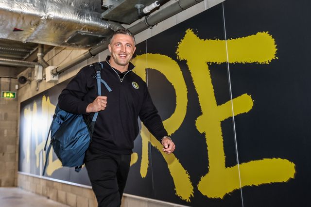 Sam Burgess head coach of Warrington Wolves arrives during the Betfred Super League round 5 match Warrington Wolves vs Castleford Tigers at The Halliwell Jones Stadium, Warrington, United Kingdom on 21 March 2026

(Photo by Alfie Cosgrove/News Images)