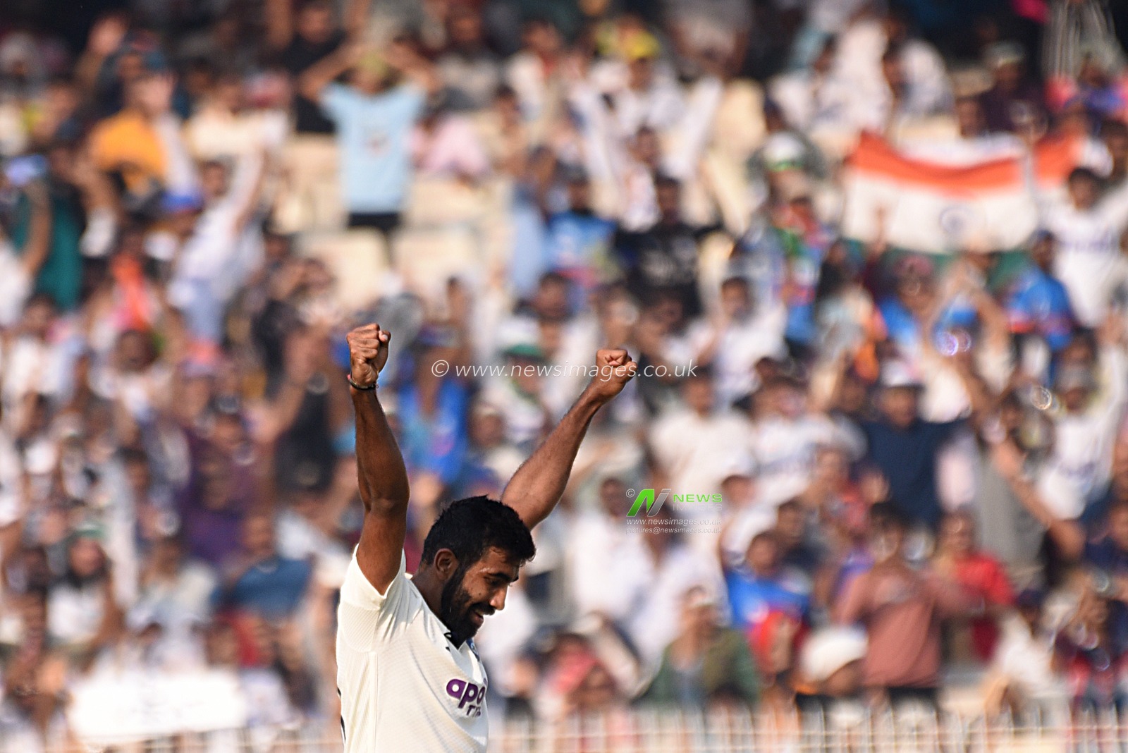  Jasprit Bumrah  of India celebrates the wicket of Tony de Zorzi of South Africa with teammates on the first day of the first cricket test match between India and South Africa in Kolkata, India, Friday, Nov. 14, 2025. Photo by Debajyoti Chakraborty.