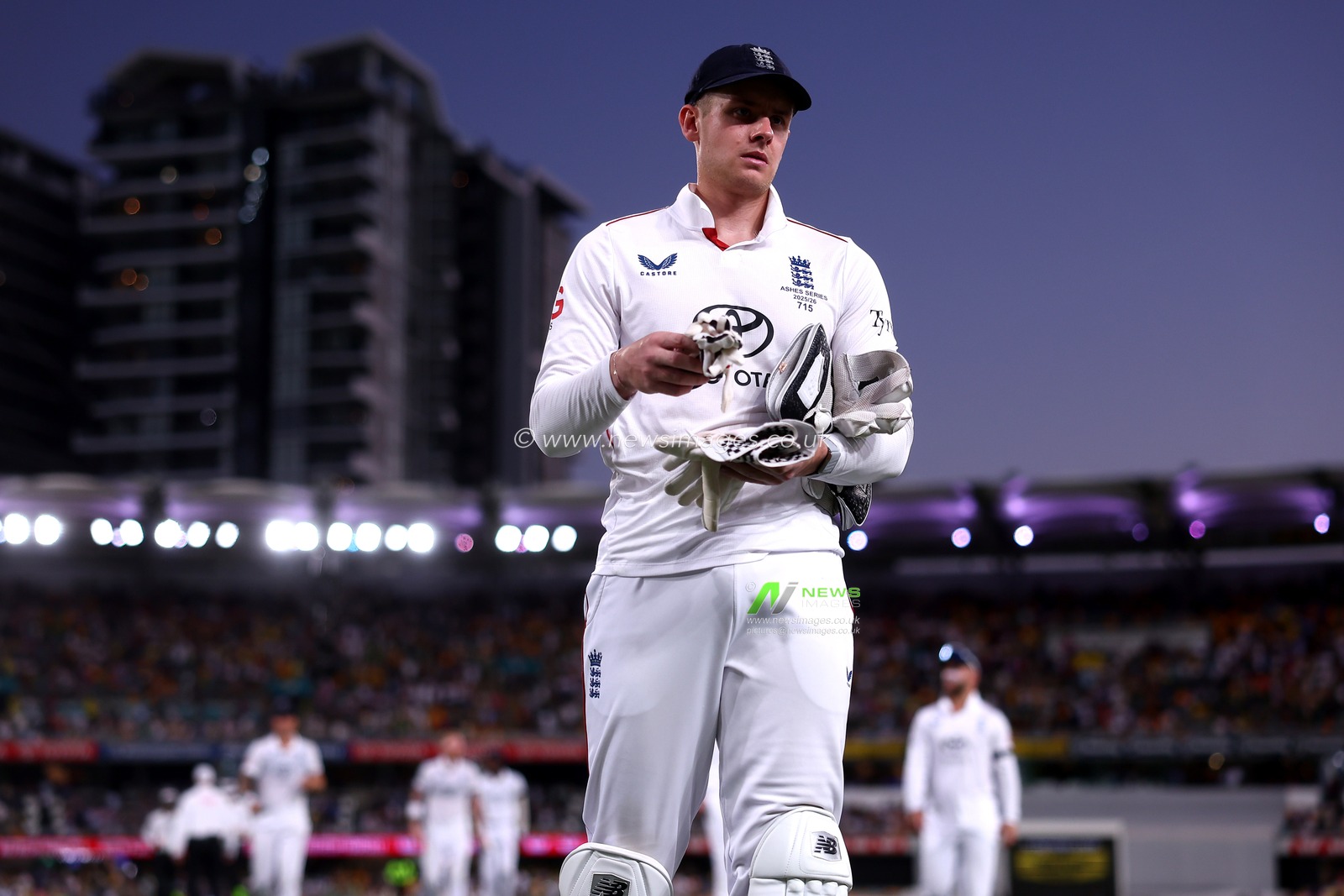 Jamie Smith of England is seen during the NRMA Insurance Ashes Second Test Day 2 Australia vs England at The Gabba, Brisbane Cricket Ground, Brisbane, Australia, 5th December 2025

(Photo by Pat Hoelscher/News Images)

*** GER AUT SUI OUT ***