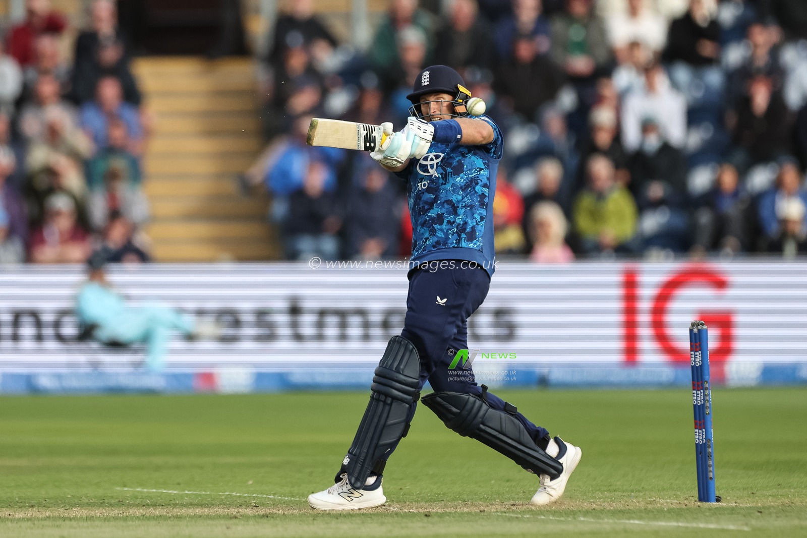 Joe Root of England hits a four (4) during the 2nd Metro Bank ODI England v West Indies at Sophia Gardens Cricket Ground, Cardiff, United Kingdom, 1st June 2025

(Photo by Mark Cosgrove/News Images)