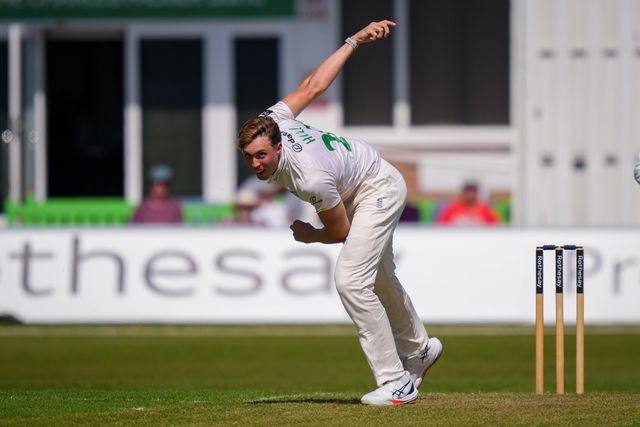 Josh Hull delivers the ball during Leicestershire County Cricket Club vs Nottinghamshire County Cricket Club in Country Cricket Division One Day 1 at Grace Road, Leicester, United Kingdom on 01 May 2026

(Photo by Maynard Manyowa/News Images)