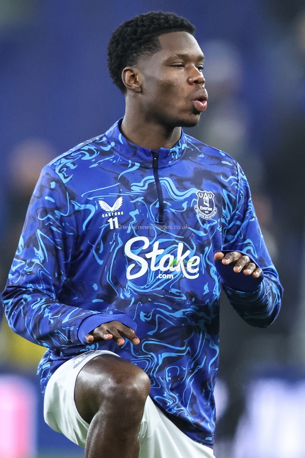 Thierno Barry of Everton in the pregame warmup session during the Premier League match Everton vs Leeds United at Hill Dickinson Stadium, Liverpool, United Kingdom, 26th January 2026

(Photo by Alfie Cosgrove/News Images)