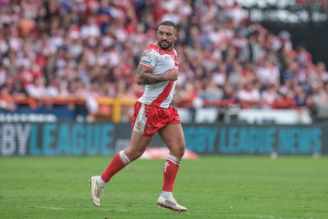 Elliot Minchella of Hull KR heads to the sin bin during the Betfred Super League Round 25 match Hull KR vs Hull FC at Sewell Group Craven Park, Kingston upon Hull, United Kingdom, 7th September 2025

(Photo by Mark Cosgrove/News Images)