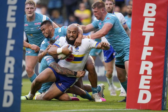 Betfred Super League Round 17 Warrington Wolves v Leeds Rhinos