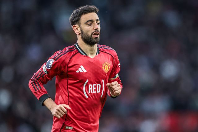 Bruno Fernandes of Manchester United during the Premier League match Manchester United vs Brentford at Old Trafford, Manchester, United Kingdom on 27 April 2026

(Photo by Mark Cosgrove/News Images)