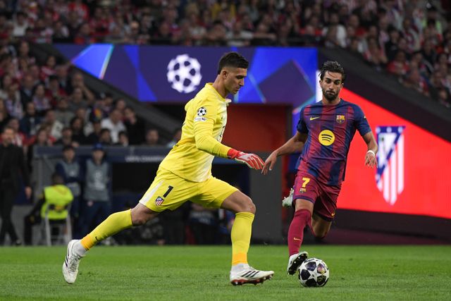 Juan Musso of Atletico de Madrid during the UEFA Champions League Quarter Finals match Atletico Madrid vs Barcelona at Riyadh Air Metropolitano, Madrid, Spain on 14 April 2026

(Photo by Samuel Carreno/News Images)