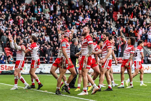 Bill Leyland of St Helens celebrates his try during the Betfred Super League round 7 match St Helens vs Wigan Warriors at The BrewDog Stadium, St Helens, United Kingdom on 03 April 2026

(Photo by Alfie Cosgrove/News Images)