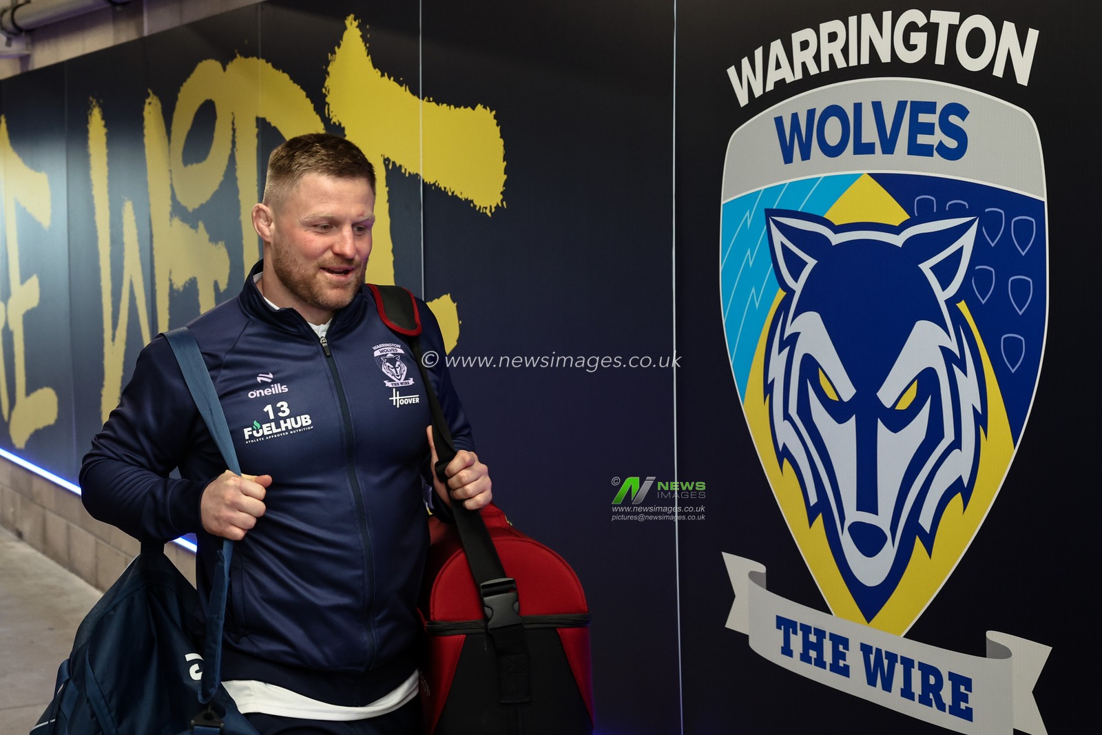 Luke Yates of Warrington Wolves arrives during the Betfred Super League Round 6 match Warrington Wolves vs Leeds Rhinos at Halliwell Jones Stadium, Warrington, United Kingdom, 28th March 2025

(Photo by Mark Cosgrove/News Images)