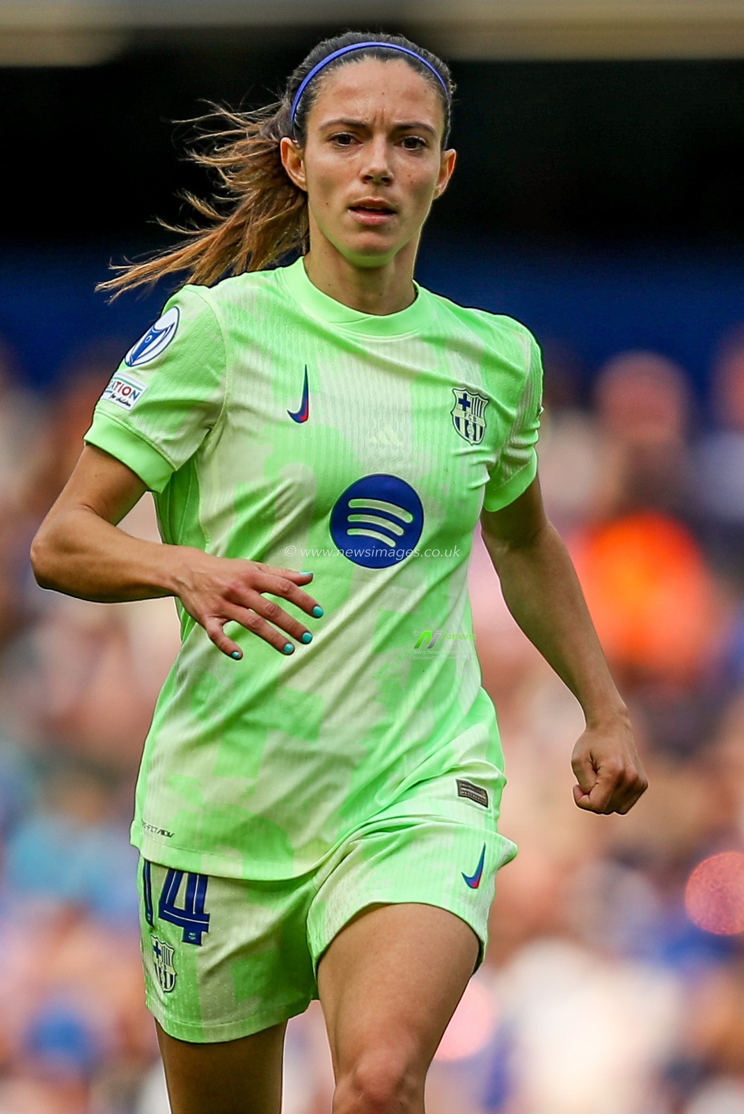 Aitana Bonmati of Barcelona Femeni in action during the UEFA Women's Champions League Semi-Final match Chelsea vs Barcelona at Stamford Bridge, London, United Kingdom, 27th April 2025

(Photo by Izzy Poles/News Images)