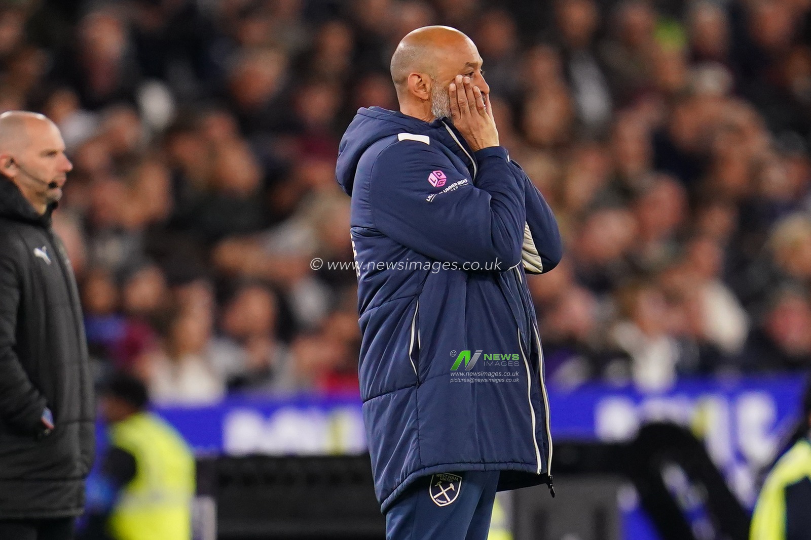 Nuno Espirito Santo manager of West Ham United during the Premier League match West Ham United vs Wolverhampton Wanderers at London Stadium, London, United Kingdom on 10 April 2026

(Photo by Harvey Murphy/News Images)