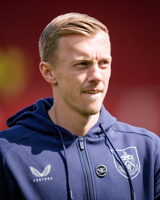 James Ward-Prowse of Burnley inspects the pitch prior to kick off during the Premier League match Nottingham Forest vs Burnley at City Ground, Nottingham, United Kingdom on 19 April 2026

(Photo by Maynard Manyowa/News Images)