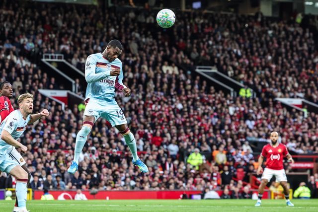 Dango Ouattara of Brentford heads clear during the Premier League match Manchester United vs Brentford at Old Trafford, Manchester, United Kingdom on 27 April 2026

(Photo by Mark Cosgrove/News Images)