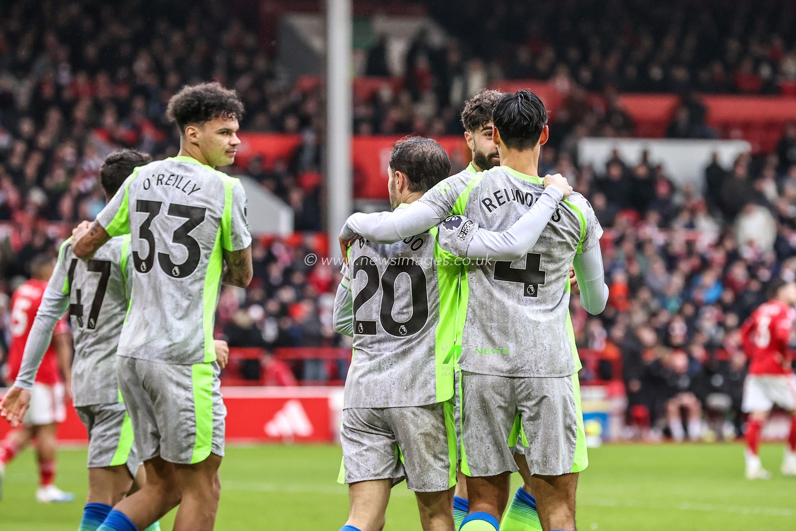 Tijjani Reijnders of Manchester City celebrates his goal to make it 0-1 during the Premier League match Nottingham Forest vs Manchester City at City Ground, Nottingham, United Kingdom, 27th December 2025

(Photo by Alfie Cosgrove/News Images)

*** GER AUT SUI OUT ***