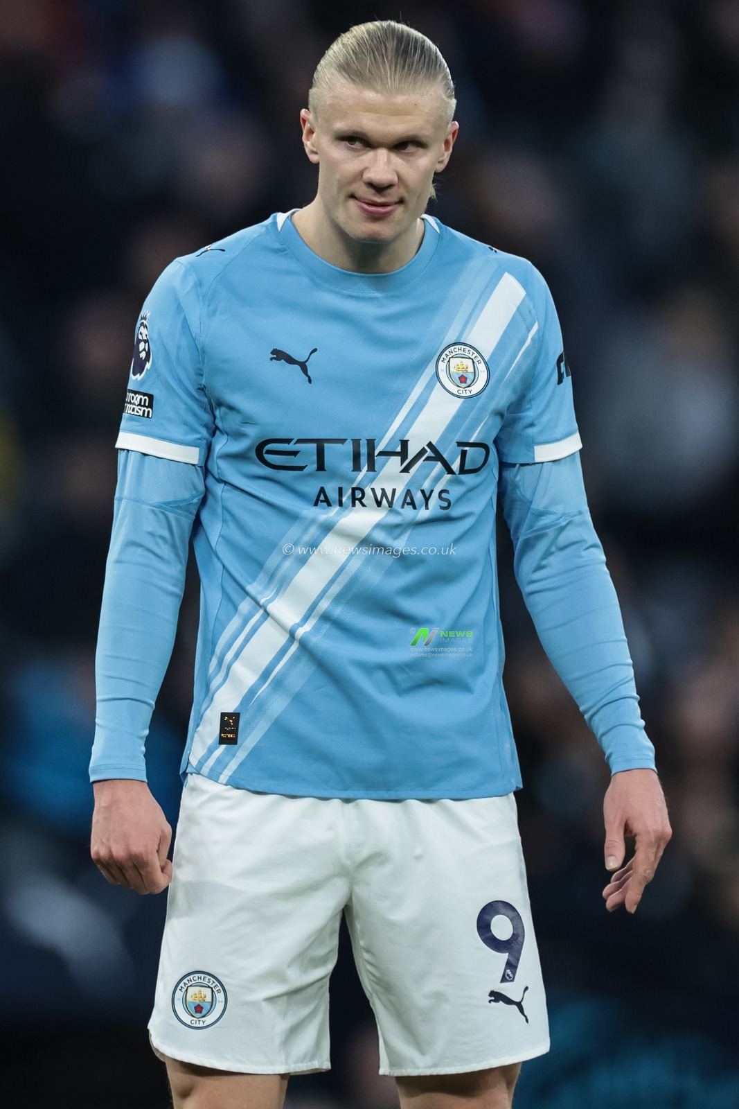Erling Haaland of Manchester City during the Premier League match Manchester City vs West Ham United at Etihad Stadium, Manchester, United Kingdom, 20th December 2025

(Photo by Mark Cosgrove/News Images)

*** GER AUT SUI OUT ***